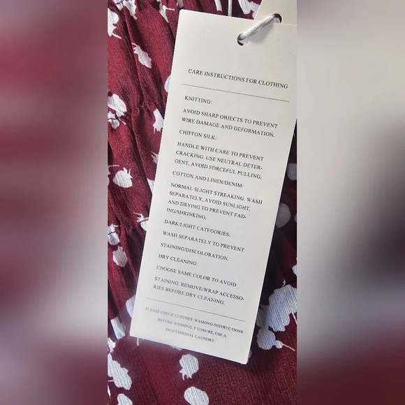 Dokotoo Women's Casual V Neck Alicia Smocked Long Sleeve Chiffon Blouse Size 2XL - Picture 16 of 16